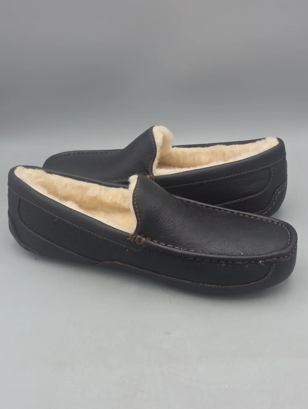UGG Men's Ascot Brown Leather House Slippers Men 12